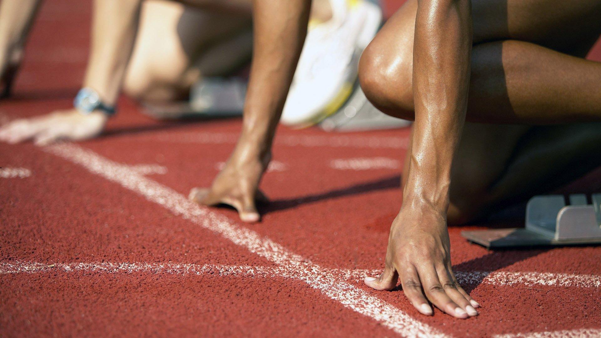 CBA季后赛激战正酣 辽宁队力克广东队挺进总决赛