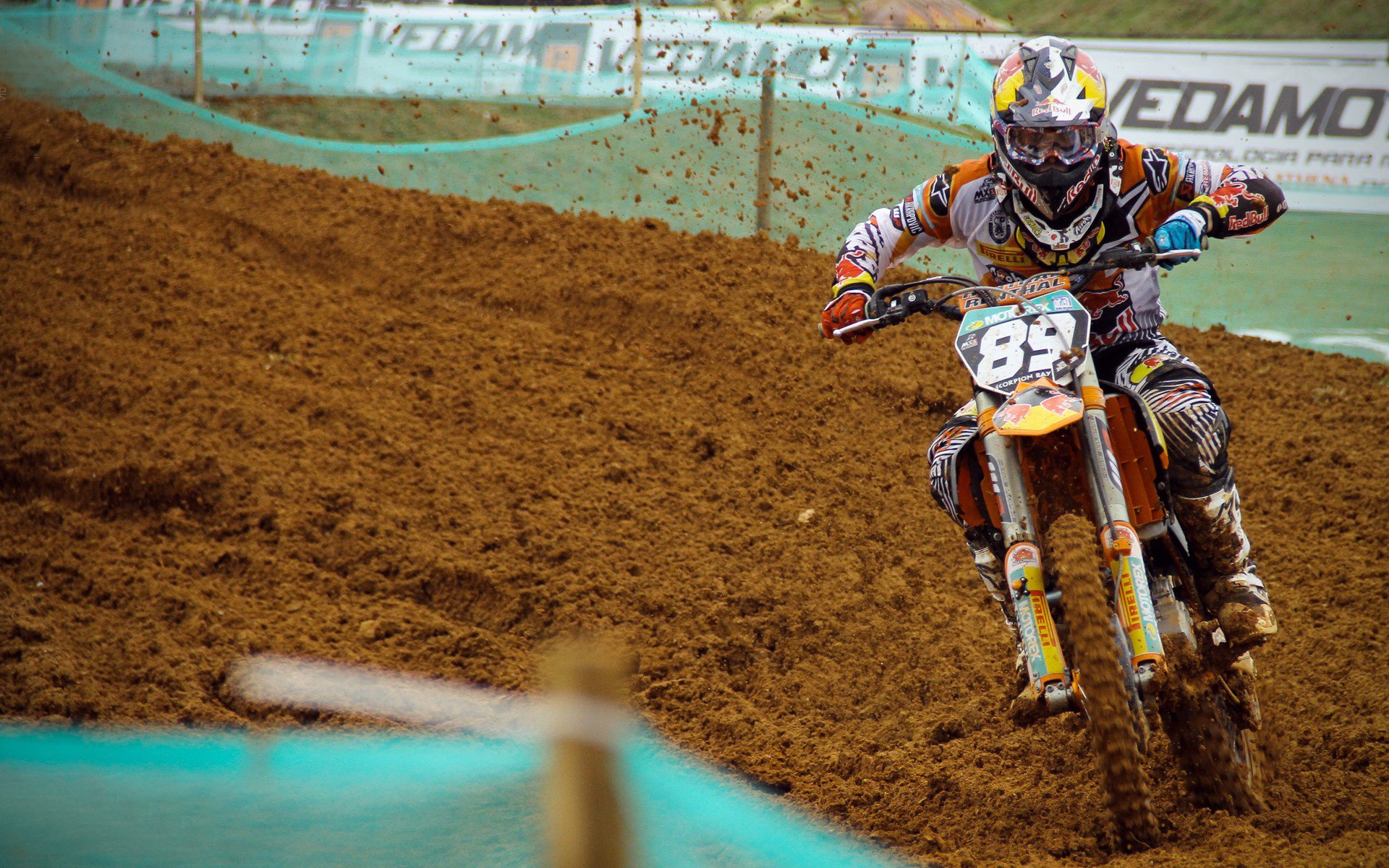 姆巴佩梅开二度助巴黎圣日耳曼登顶法甲积分榜